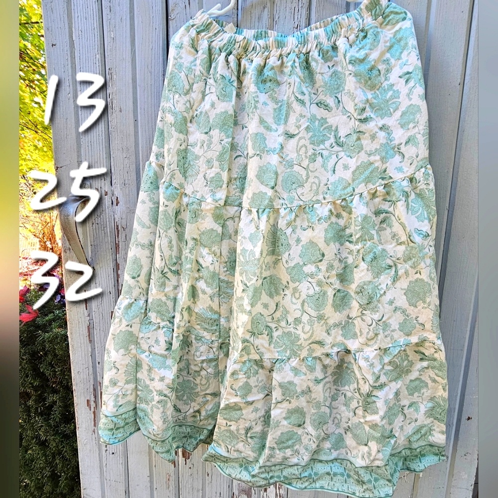 Lovely printed skirt